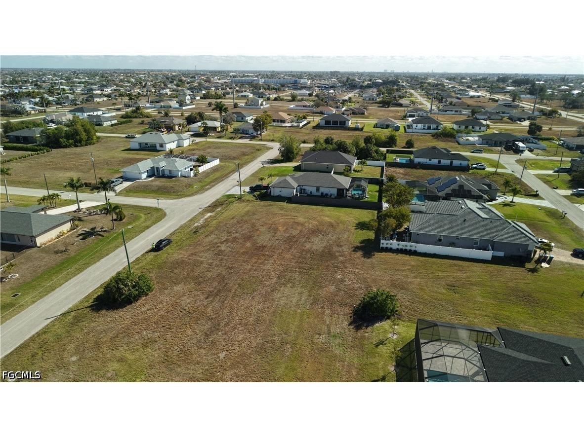 2502 NW 1st Street Cape Coral FL 33993 2026022646 image34