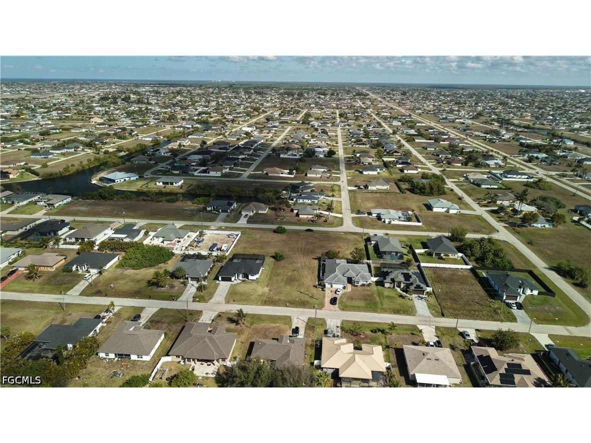 2502 NW 1st Street Cape Coral FL 33993 2026022646 image36