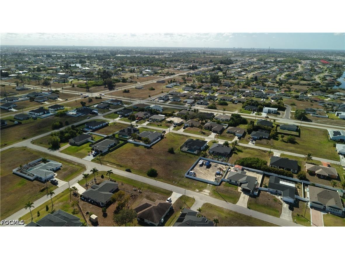 2502 NW 1st Street Cape Coral FL 33993 2026022646 image46