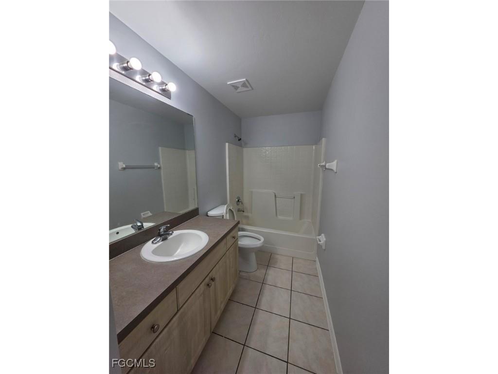 2502 Park Road Lehigh Acres FL 33971 2026000887 image5