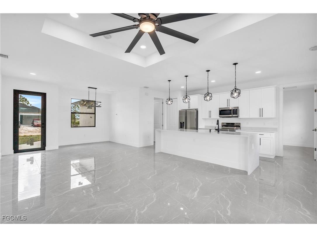 2503 41st Street SW Lehigh Acres FL 33976 2026003262 image9