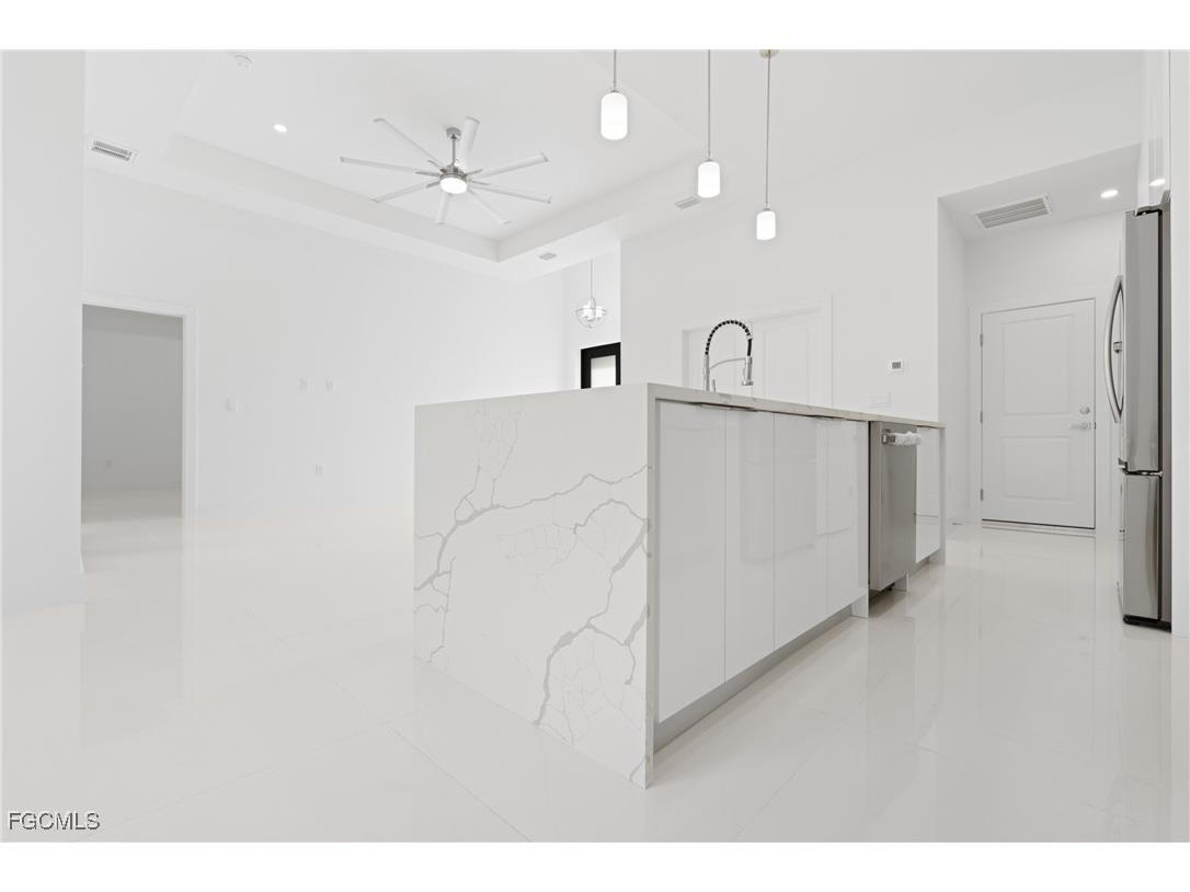 2503 41st Street W Lehigh Acres FL 33971 2025005797 image21