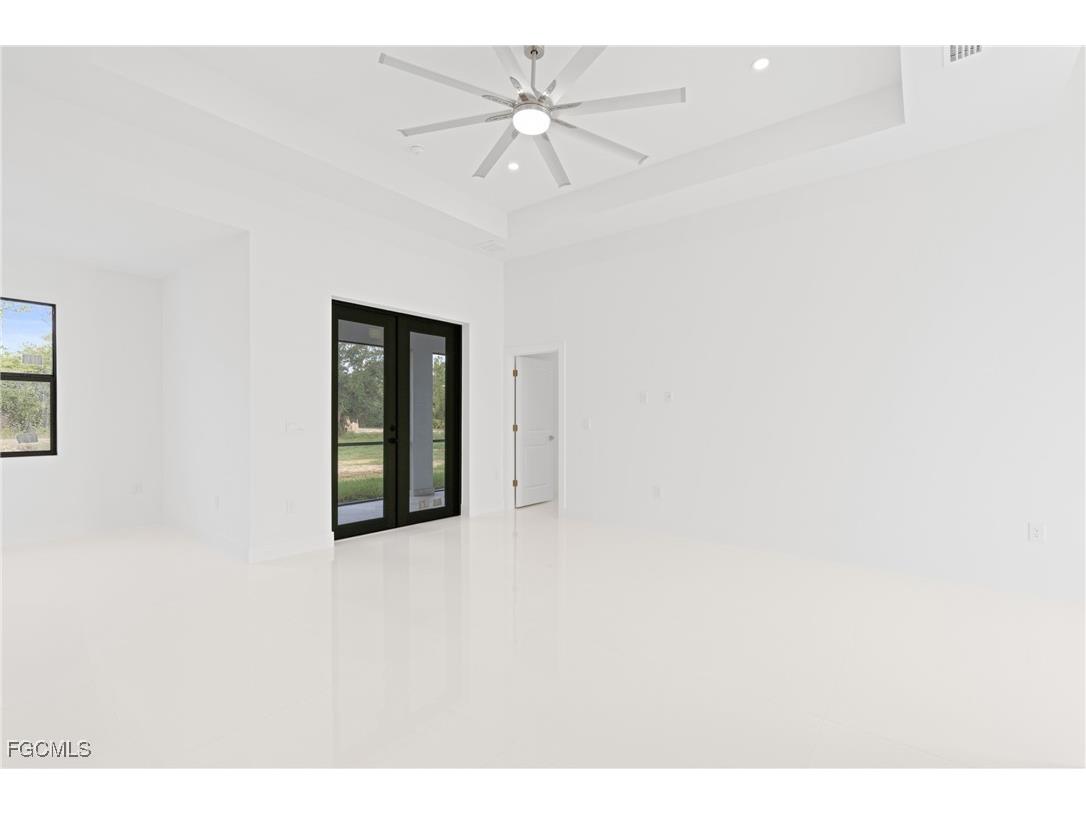 2503 41st Street W Lehigh Acres FL 33971 2025005797 image8