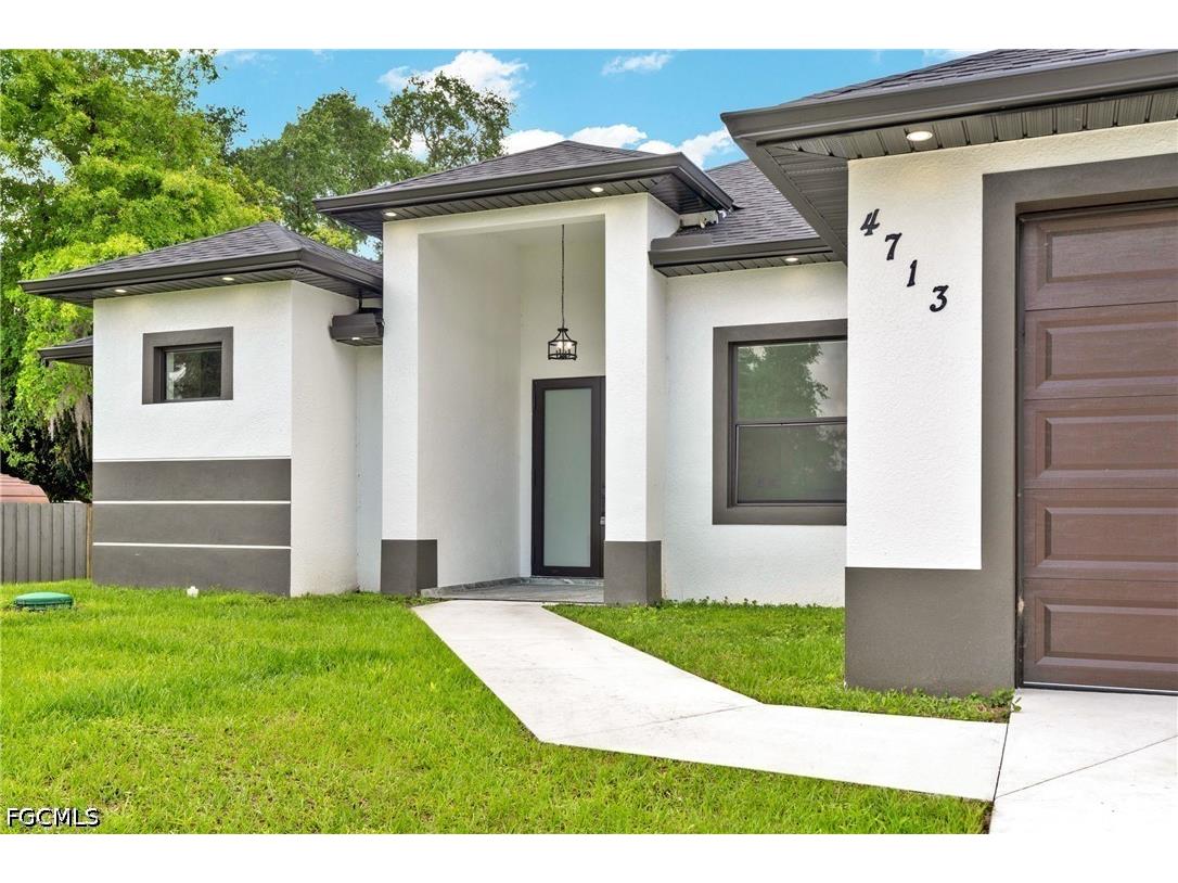 2503 41st Street W Lehigh Acres FL 33971 2026015800 image3