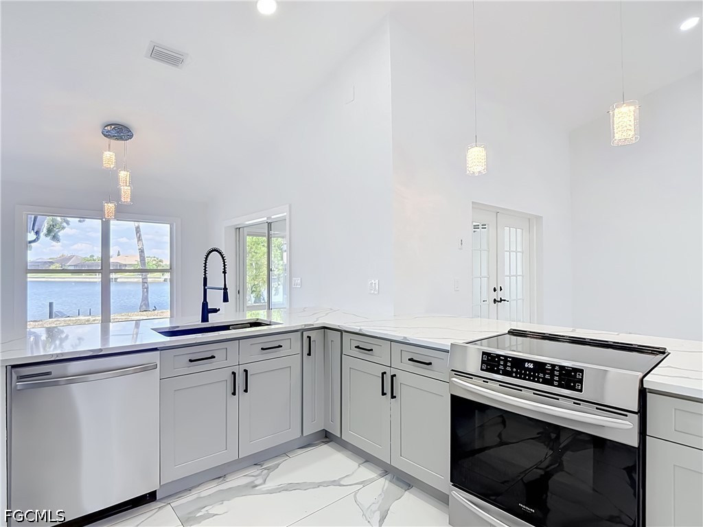 2503 Aviation Parkway Cape Coral FL 33904 2026023134 image13