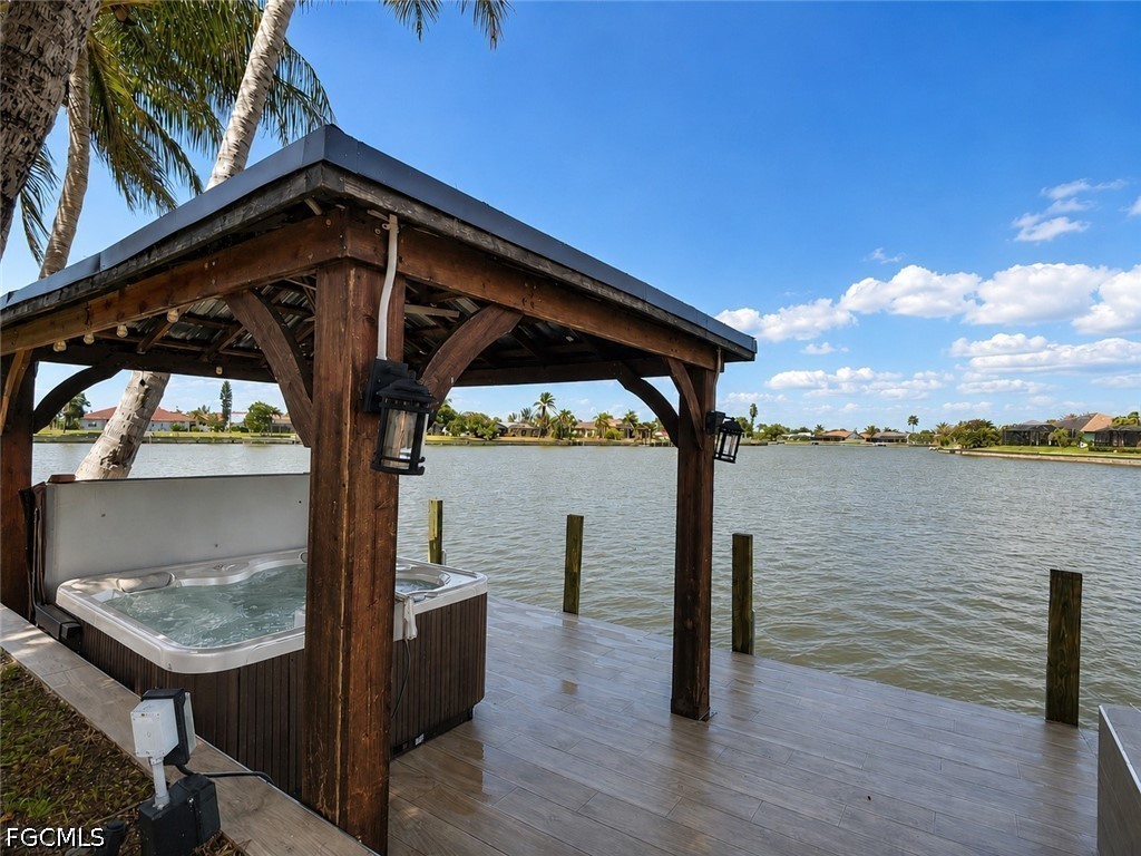 2503 Aviation Parkway Cape Coral FL 33904 2026023134 image3