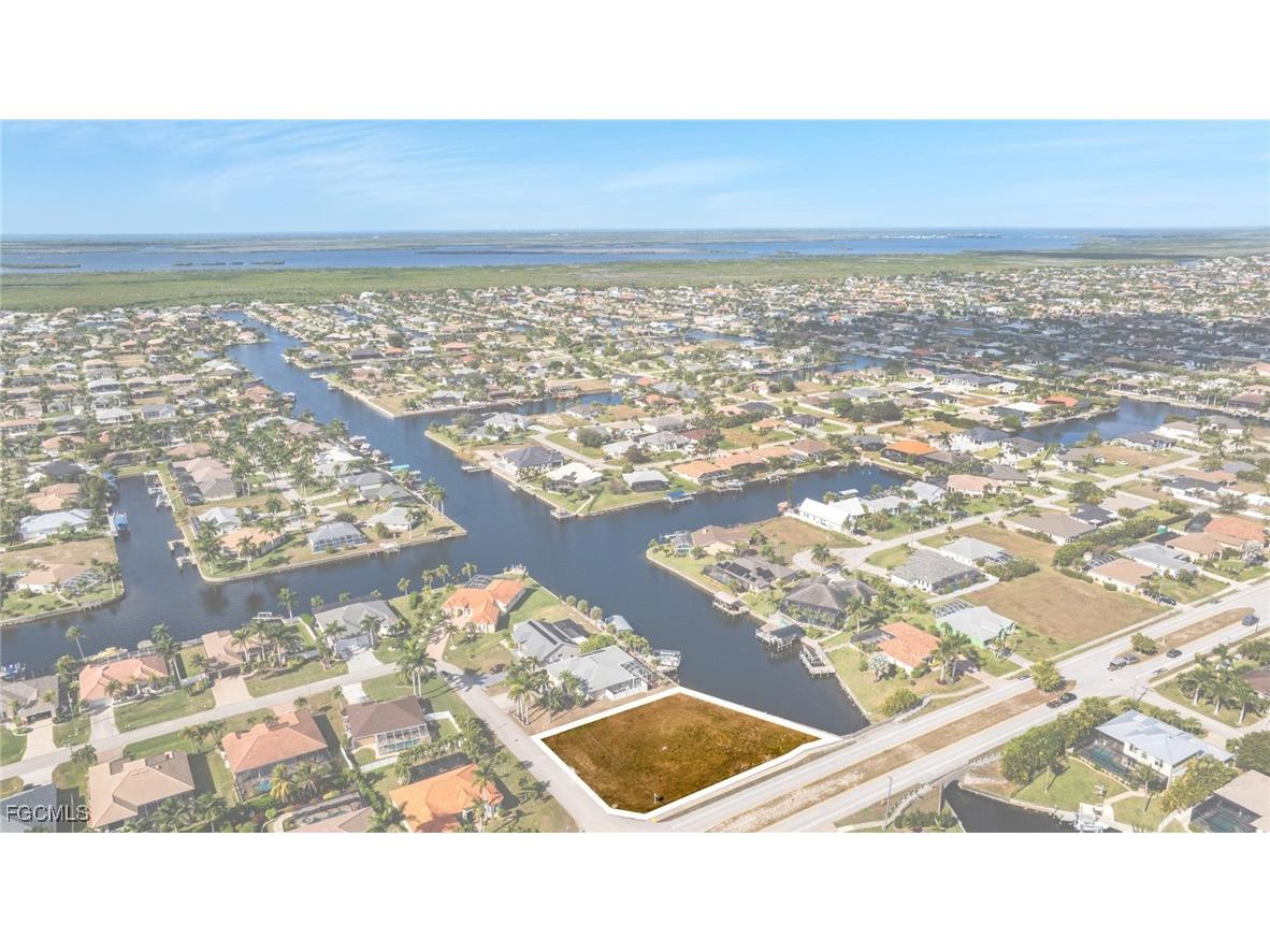 2503 SW 41st Street Cape Coral FL 33914 2025025420 image1