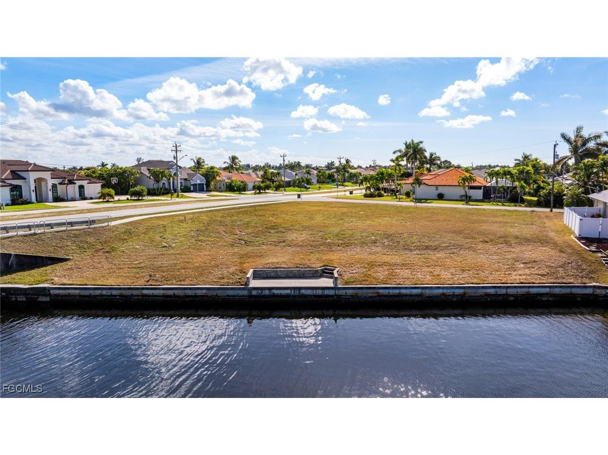 2503 SW 41st Street Cape Coral FL 33914 2025025420 image11