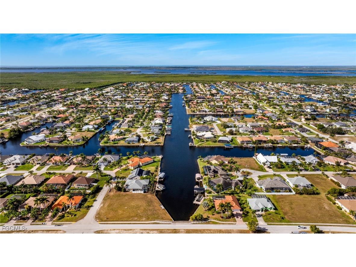 2503 SW 41st Street Cape Coral FL 33914 2025025420 image17