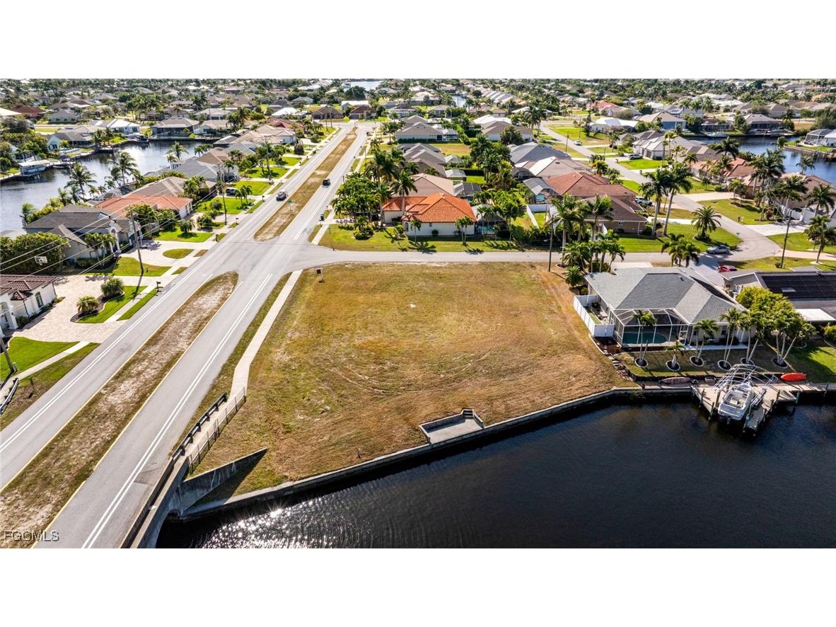 2503 SW 41st Street Cape Coral FL 33914 2025025420 image2