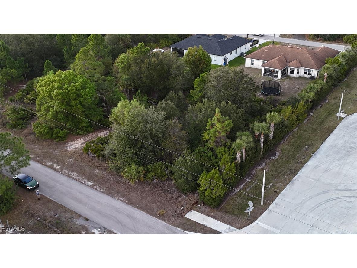 2504 48th Street W Lehigh Acres FL 33971 2026004163 image2