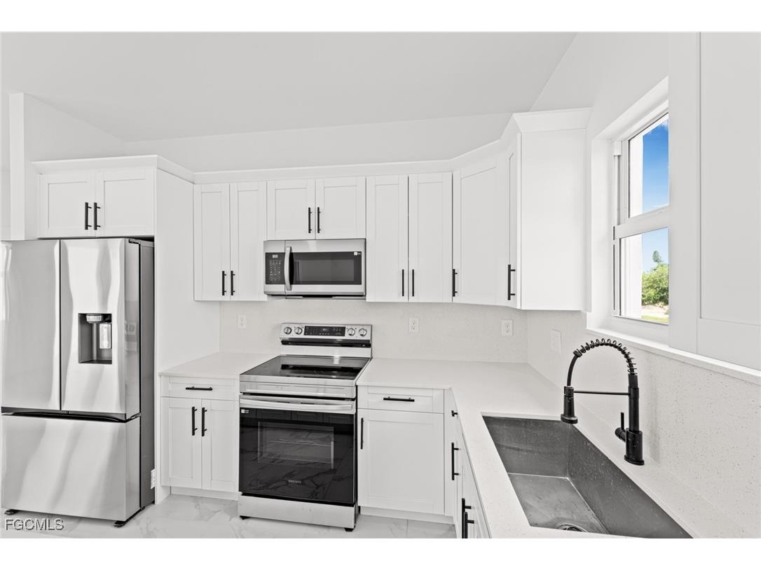 2504 5th Street SW Lehigh Acres FL 33976 2026004764 image10