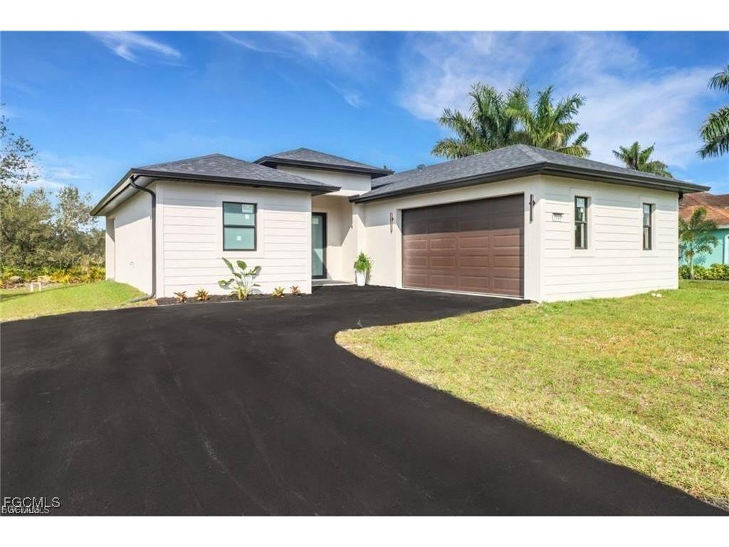 2504 62nd Street W Lehigh Acres FL 33971 2026001504 image2