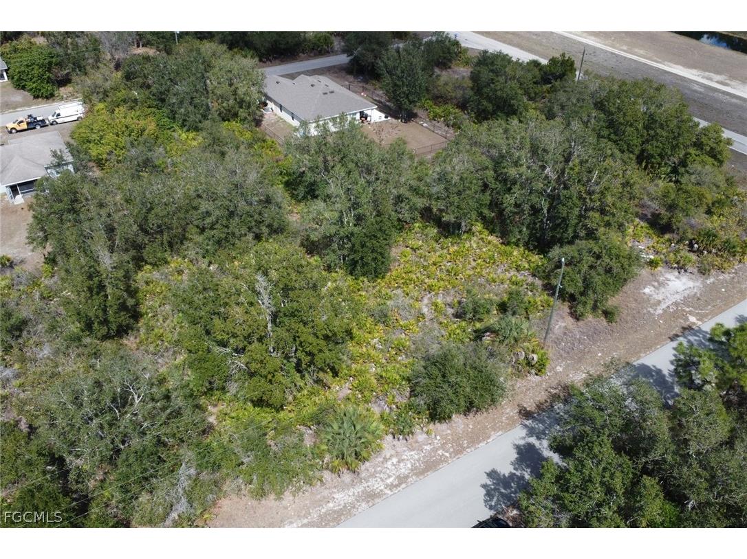 2504 65th Street W Lehigh Acres FL 33971 2026009389 image3