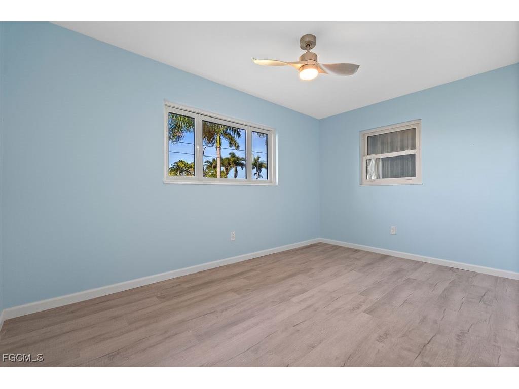 2504 Bayshore Drive Matlacha FL 33993 2025016543 image16