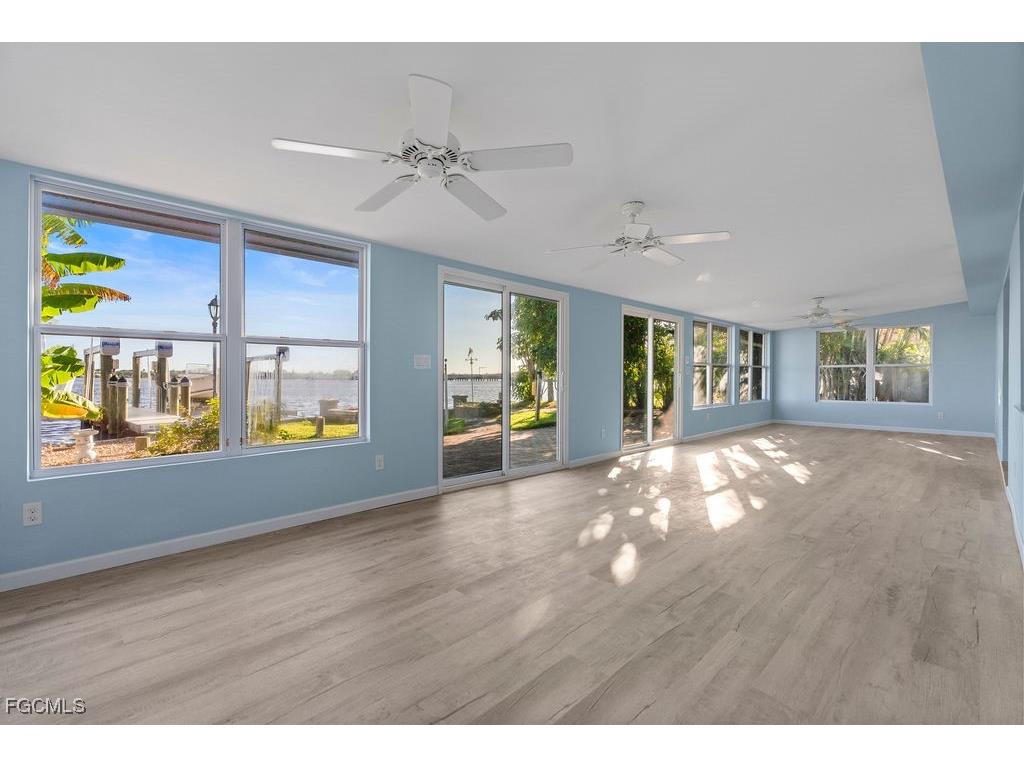 2504 Bayshore Drive Matlacha FL 33993 2025016543 image18