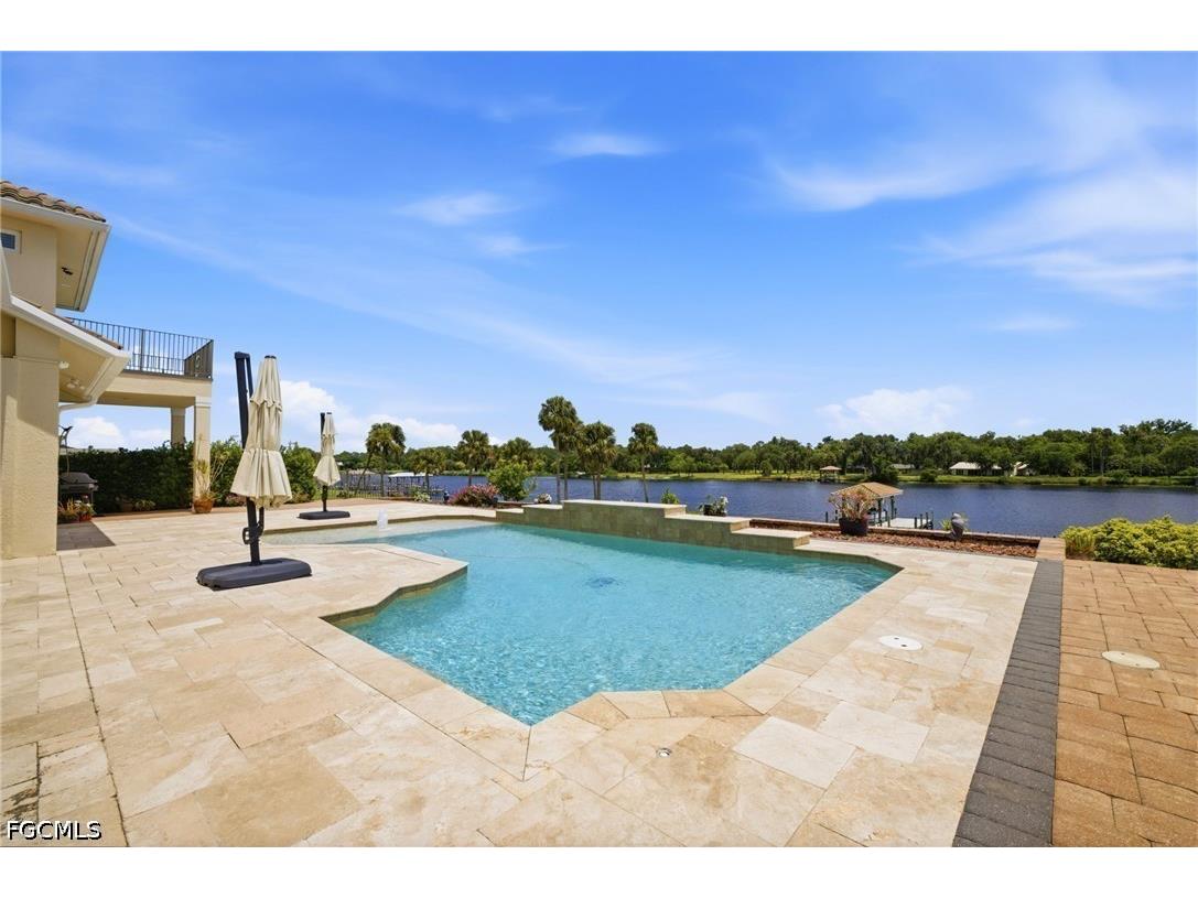 2504 Caloosa Shores Drive Labelle FL 33935 2026018613 image10