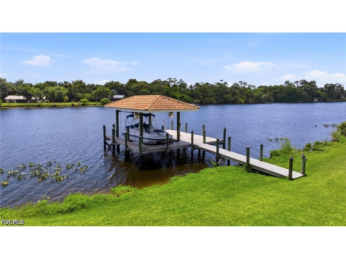 2504 Caloosa Shores Drive Labelle FL 33935 2026018613 image41