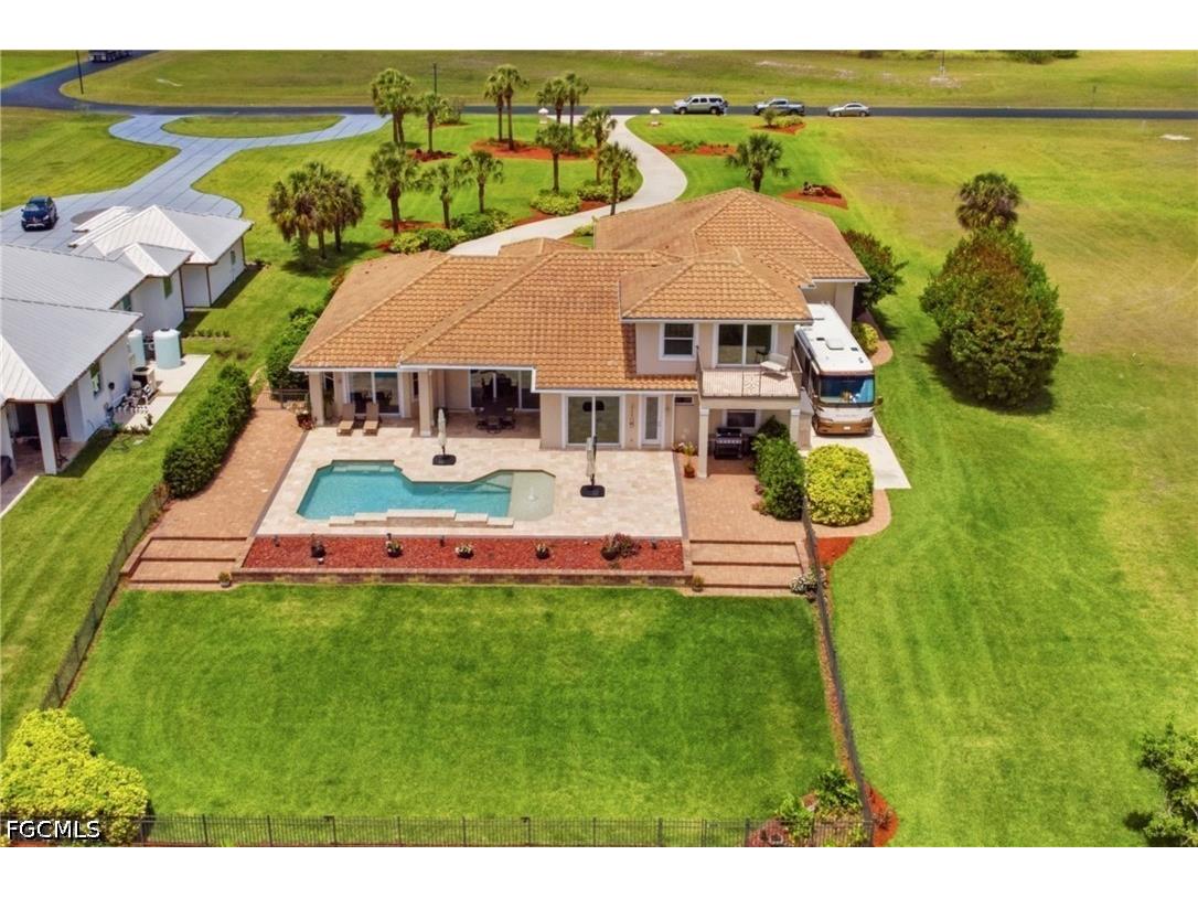 2504 Caloosa Shores Drive Labelle FL 33935 2026018613 image5