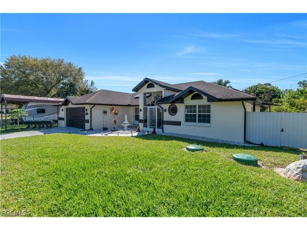 2504 E 7th Street Lehigh Acres FL 33936 2026012845 image2