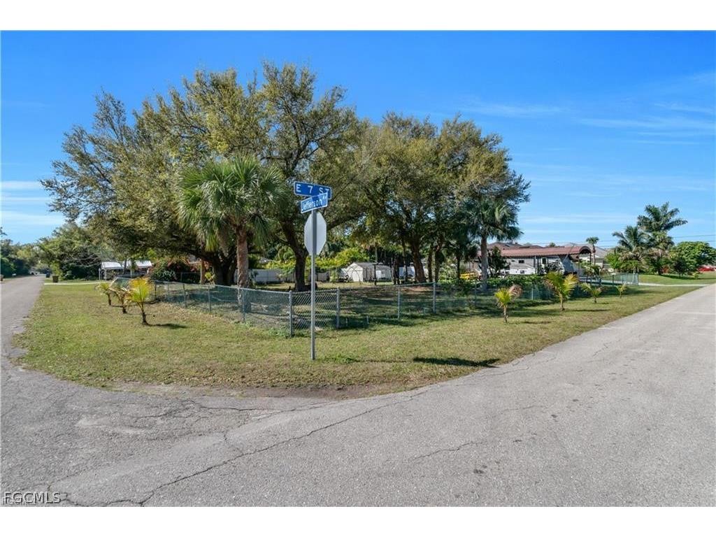 2504 E 7th Street Lehigh Acres FL 33936 2026012845 image29