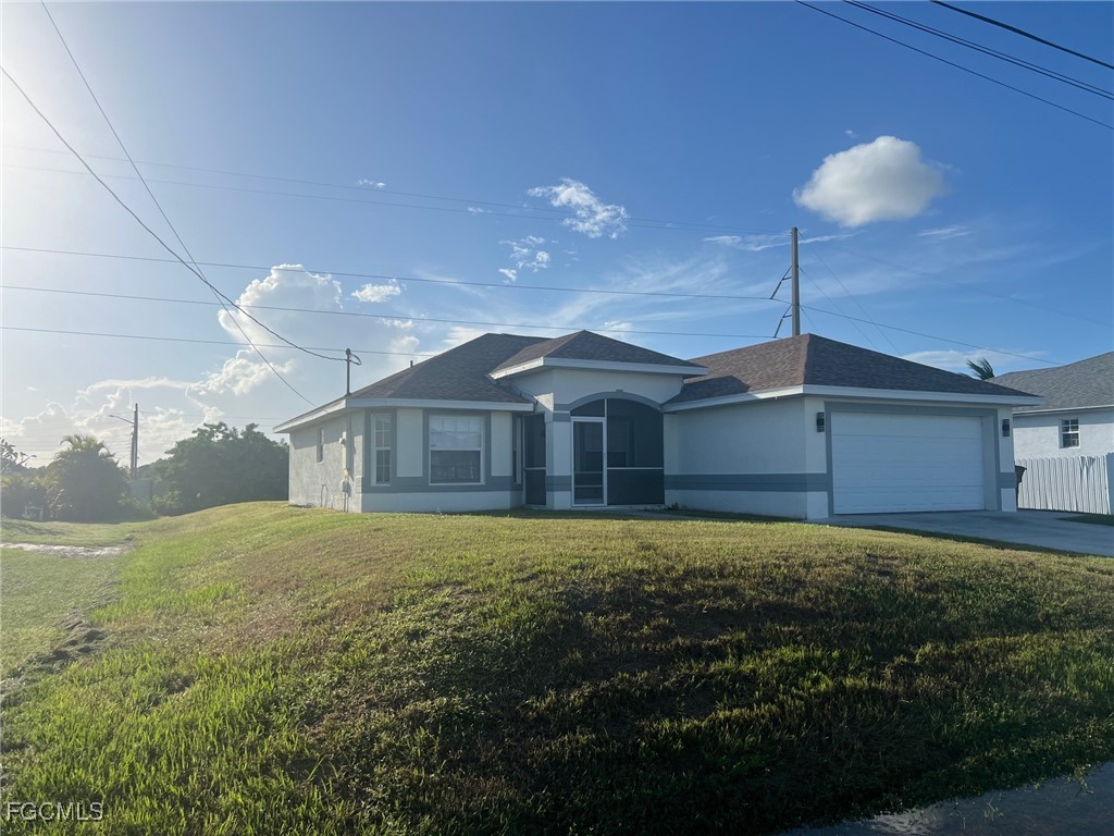 2504 Floyd Avenue S Lehigh Acres FL 33976 2025013397 image1