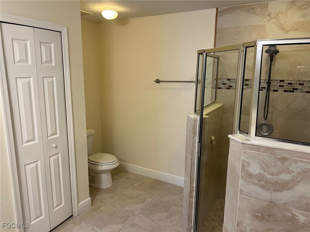 2504 Floyd Avenue S Lehigh Acres FL 33976 2025013397 image14