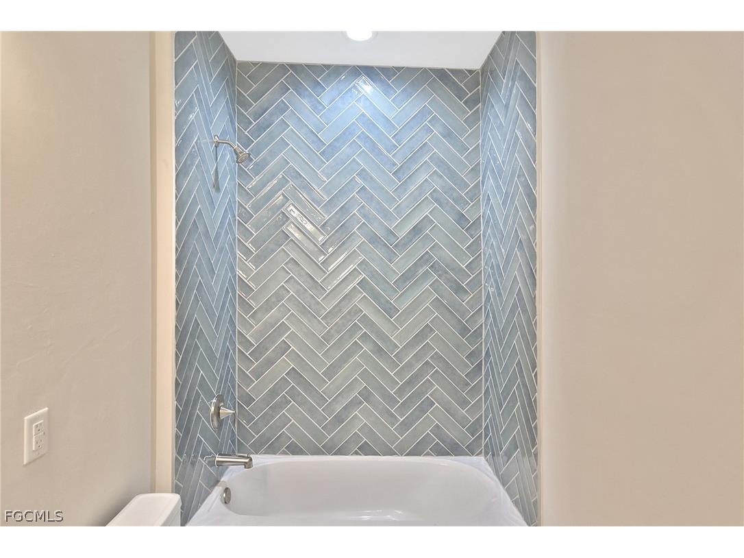 2504 NW 9th Avenue Cape Coral FL 33993 2026007153 image28