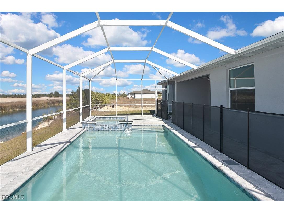 2504 NW 9th Avenue Cape Coral FL 33993 2026007153 image42