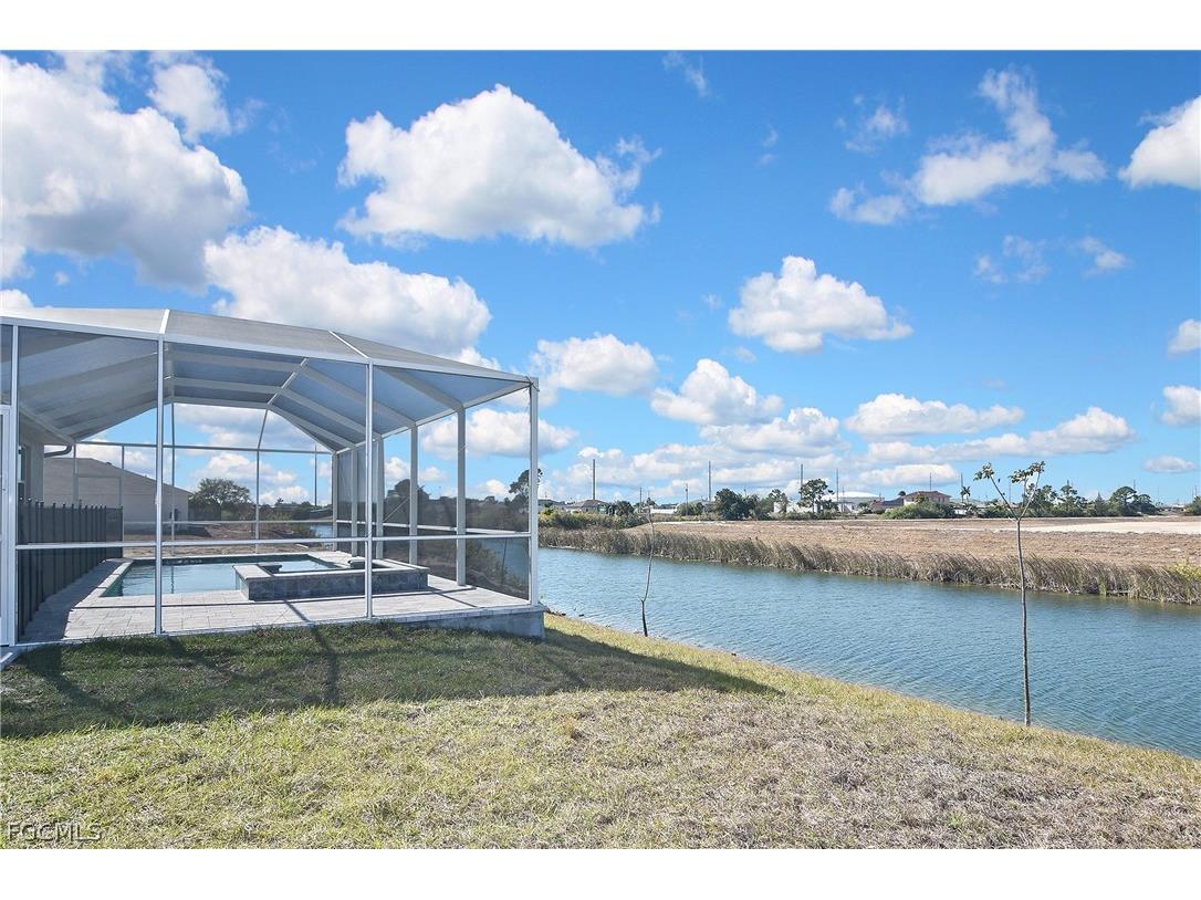 2504 NW 9th Avenue Cape Coral FL 33993 2026007153 image44