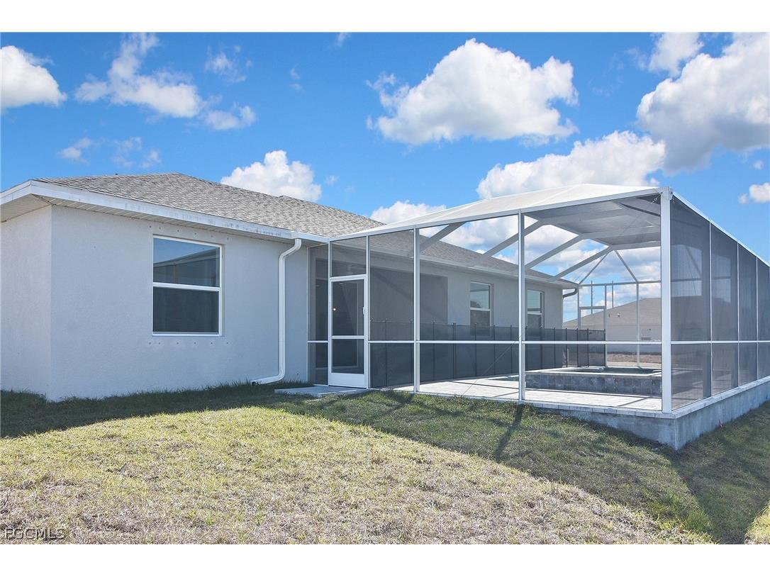 2504 NW 9th Avenue Cape Coral FL 33993 2026007153 image45