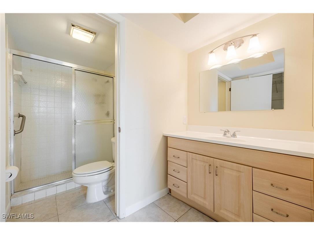 2504 SE 16th Place #101 Cape Coral FL 33904 224068040 image17