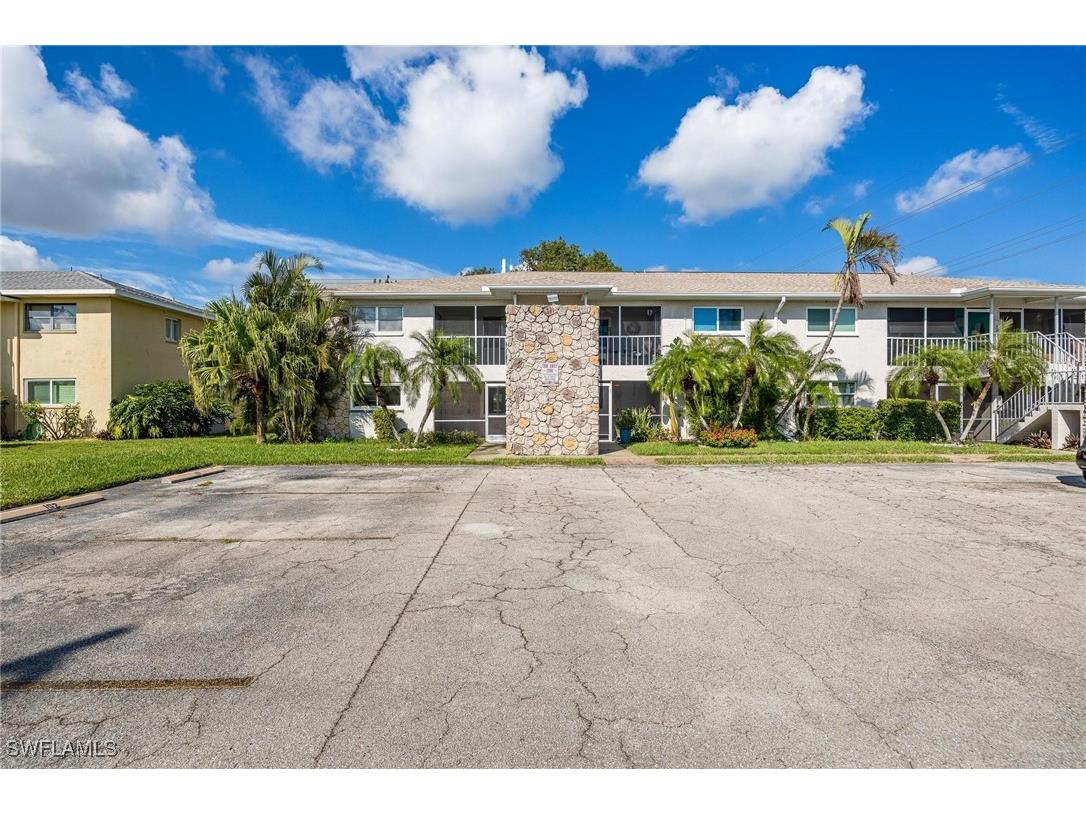 2504 SE 16th Place #101 Cape Coral FL 33904 224068040 image20