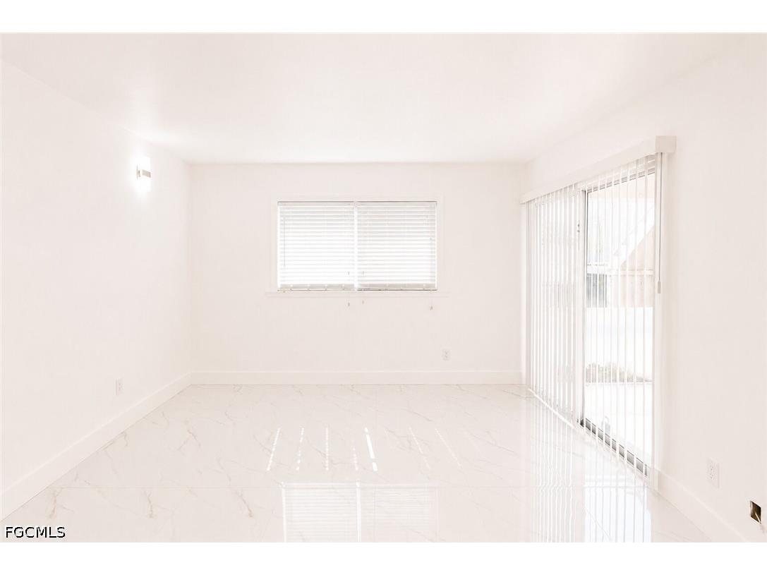 2504 SE 16th Place #104 Cape Coral FL 33904 2026028379 image17