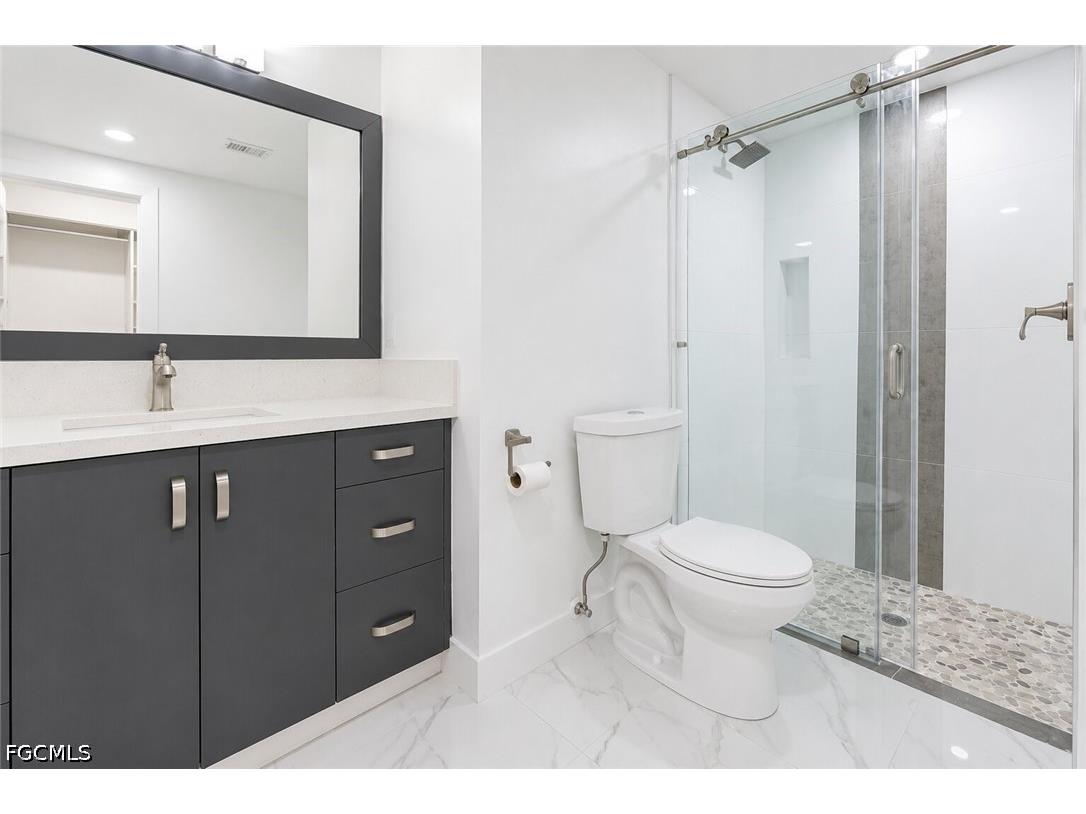 2504 SE 16th Place #104 Cape Coral FL 33904 2026028379 image20