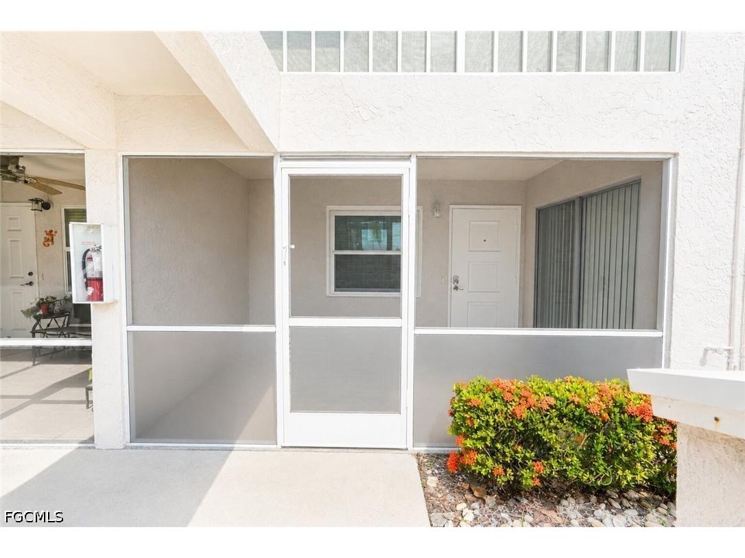 2504 SE 16th Place #104 Cape Coral FL 33904 2026028379 image3