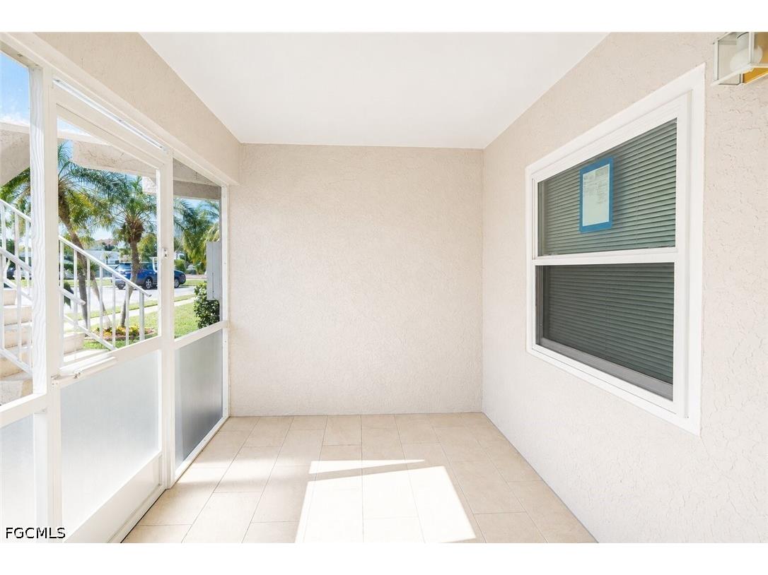 2504 SE 16th Place #104 Cape Coral FL 33904 2026028379 image4