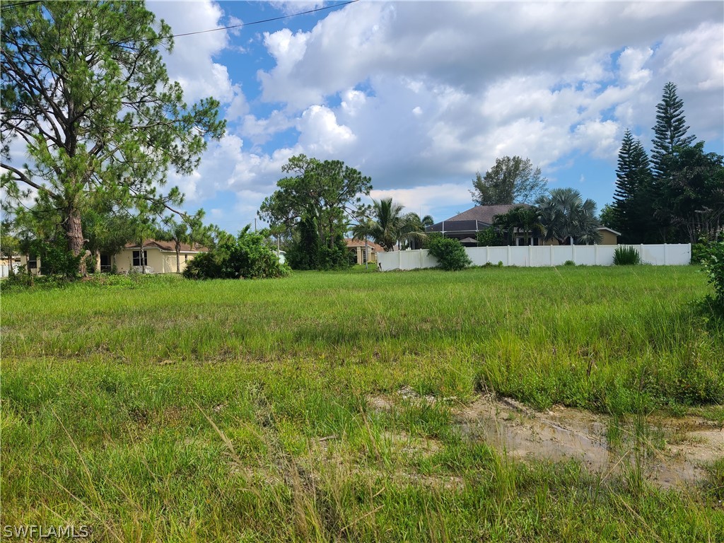 2504 SW 1st Street Cape Coral FL 33991 222049540 image1