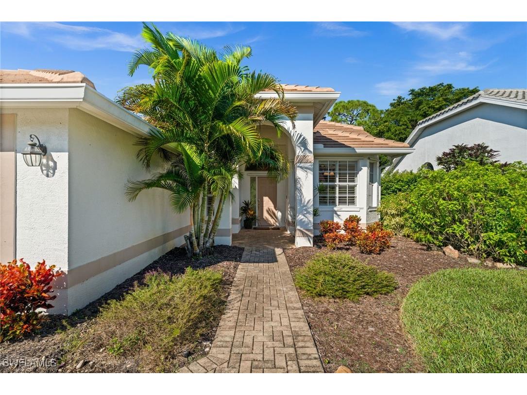 25040 Bay Cedar Drive Bonita Springs FL 34134 225075276 image1