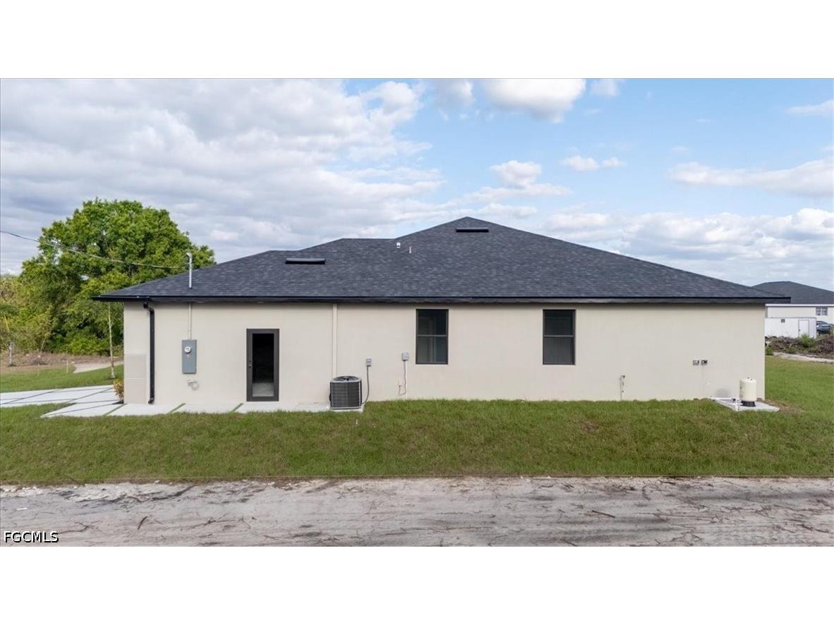 2505 11th Street SW Lehigh Acres FL 33976 2026014212 image12