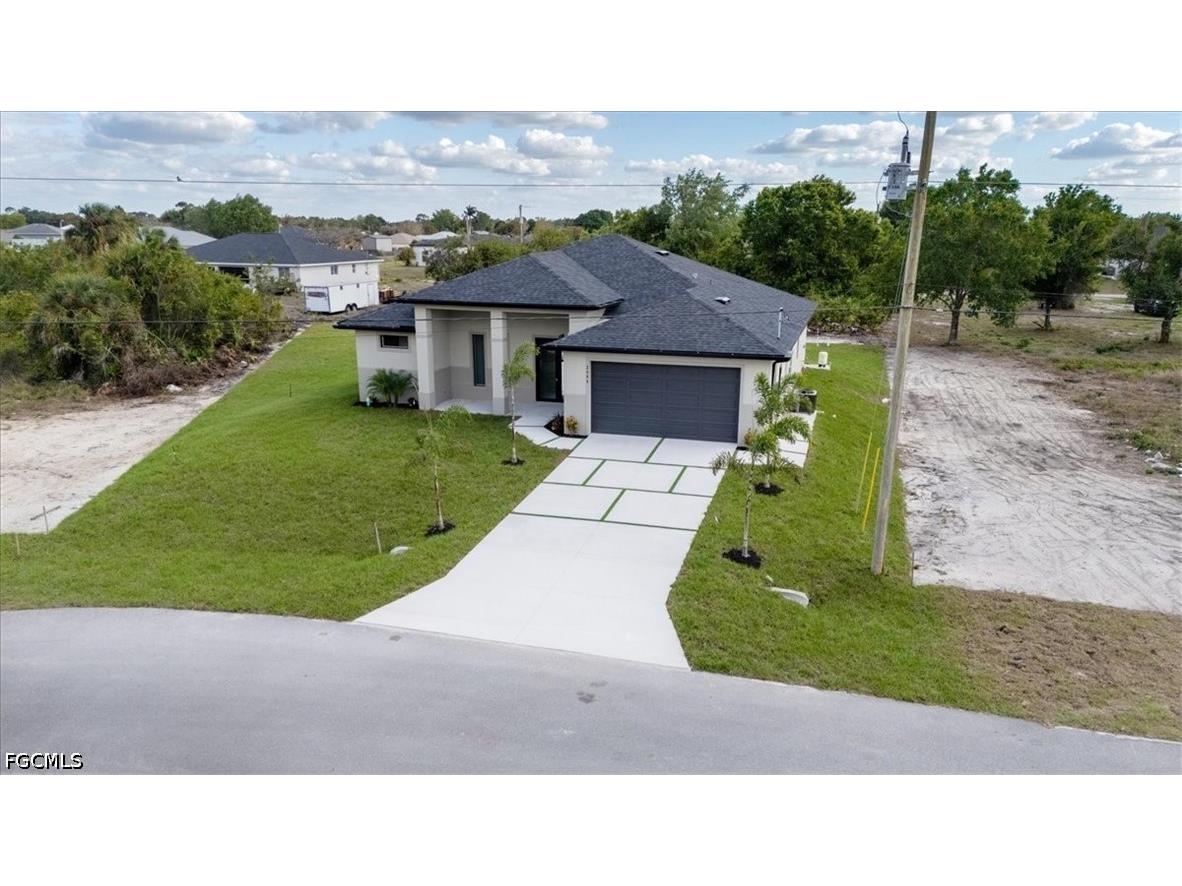 2505 11th Street SW Lehigh Acres FL 33976 2026014212 image5