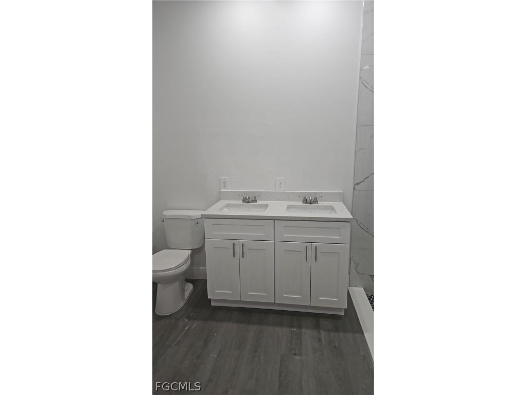 2505 15th Street W Lehigh Acres FL 33971 2026007293 image3