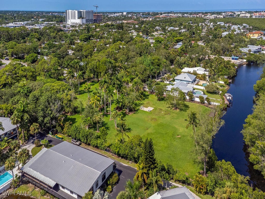 2505 Estey Avenue Naples FL 34104 225067418 image8