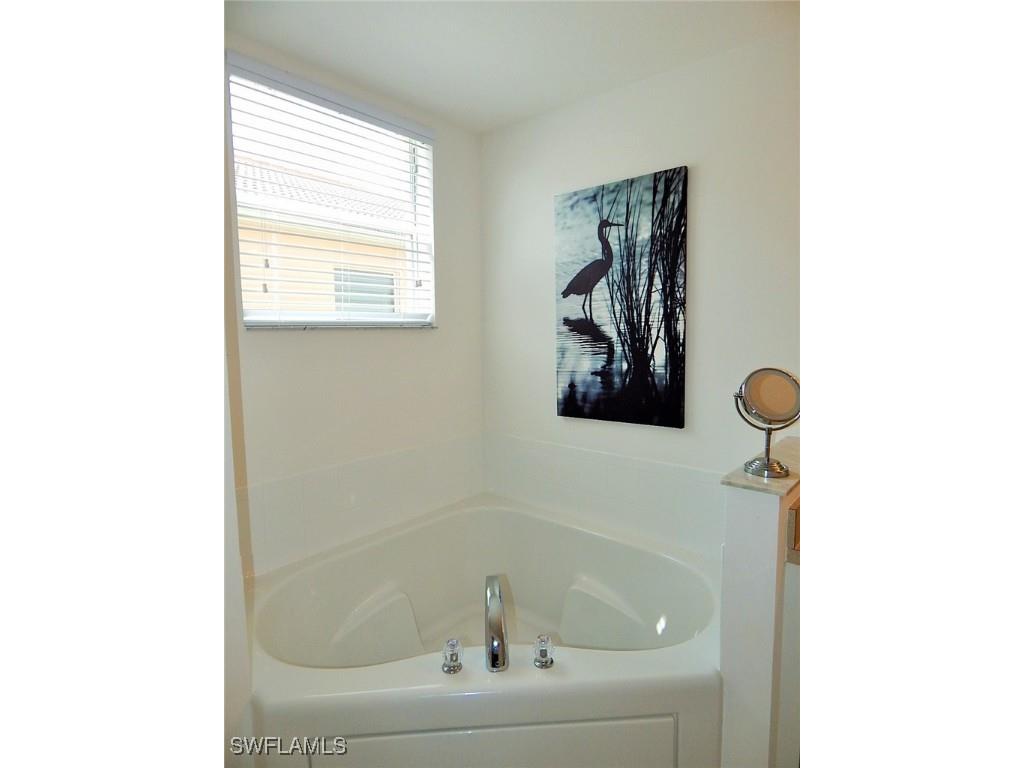 2505 Keystone Lake Drive Cape Coral FL 33909 225056185 image11