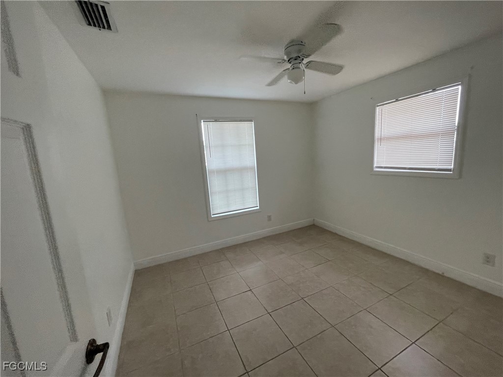 2505 NE 22nd Place Cape Coral FL 33909 2025026371 image14