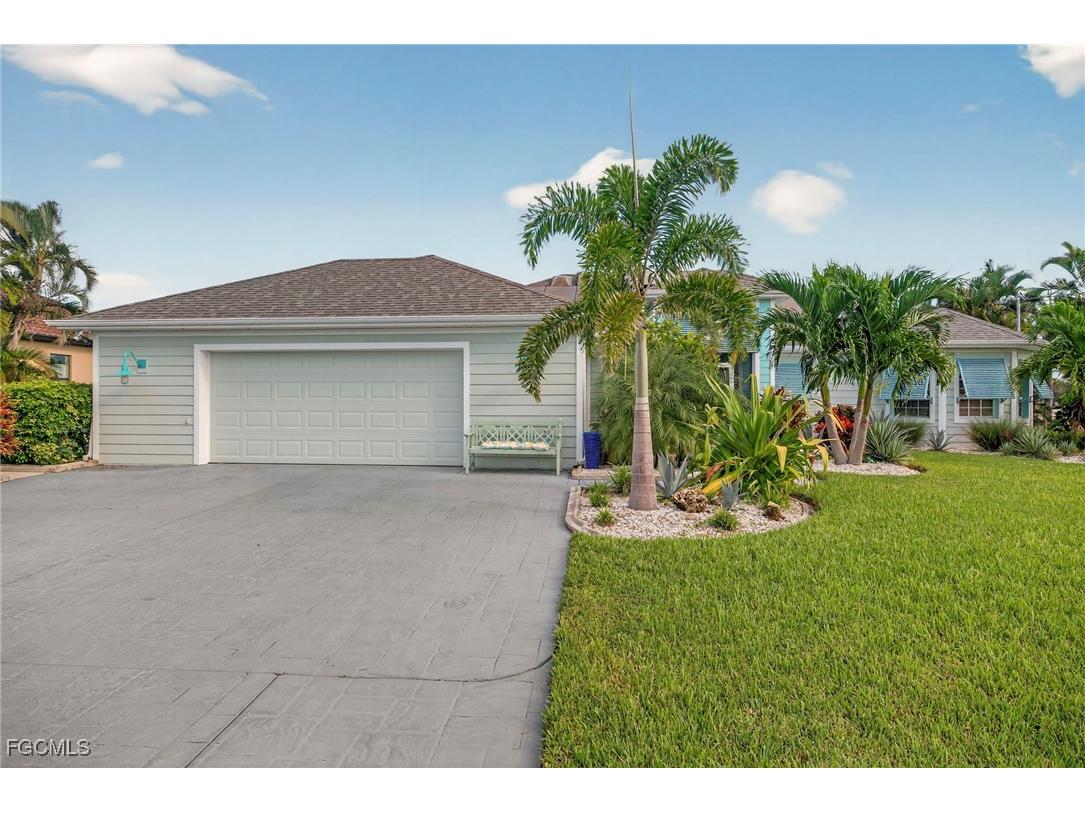 2505 SW 53rd Terrace Cape Coral FL 33914 2025013782 image1