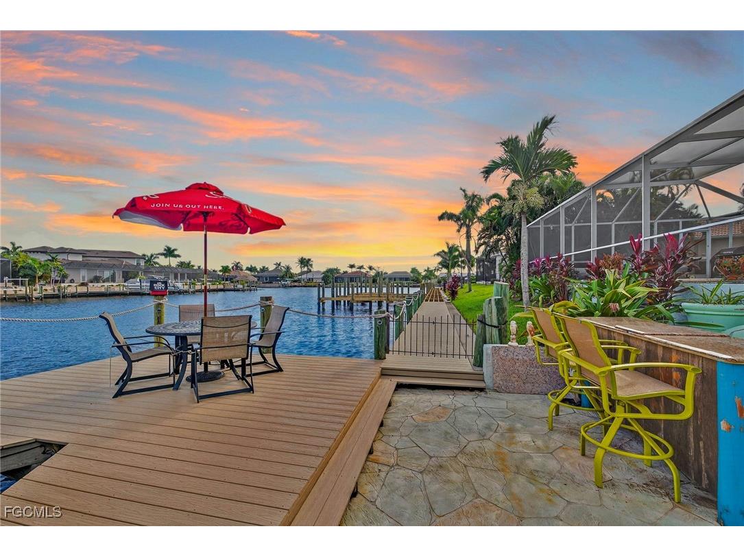 2505 SW 53rd Terrace Cape Coral FL 33914 2025013782 image2