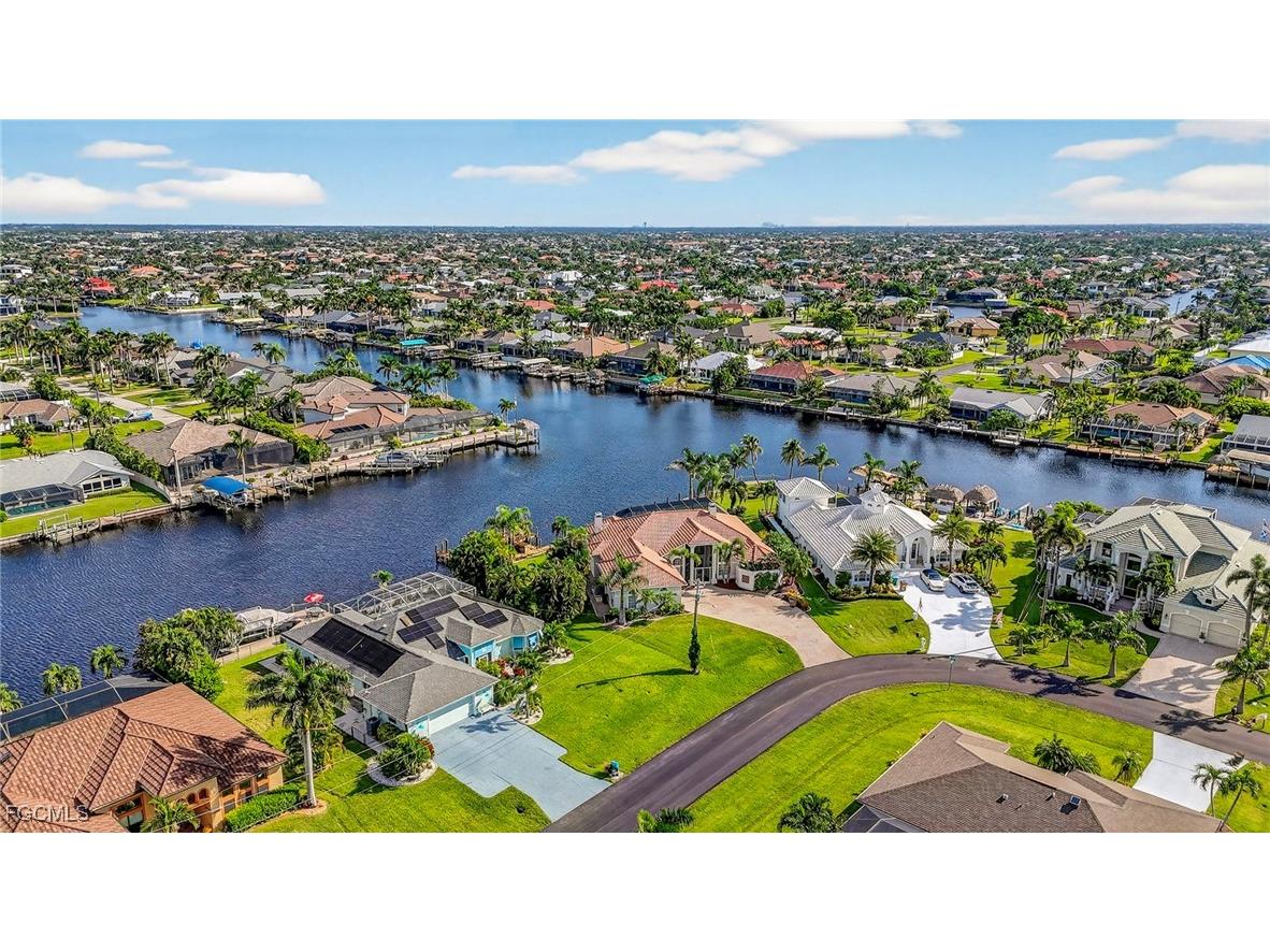 2505 SW 53rd Terrace Cape Coral FL 33914 2025013782 image40