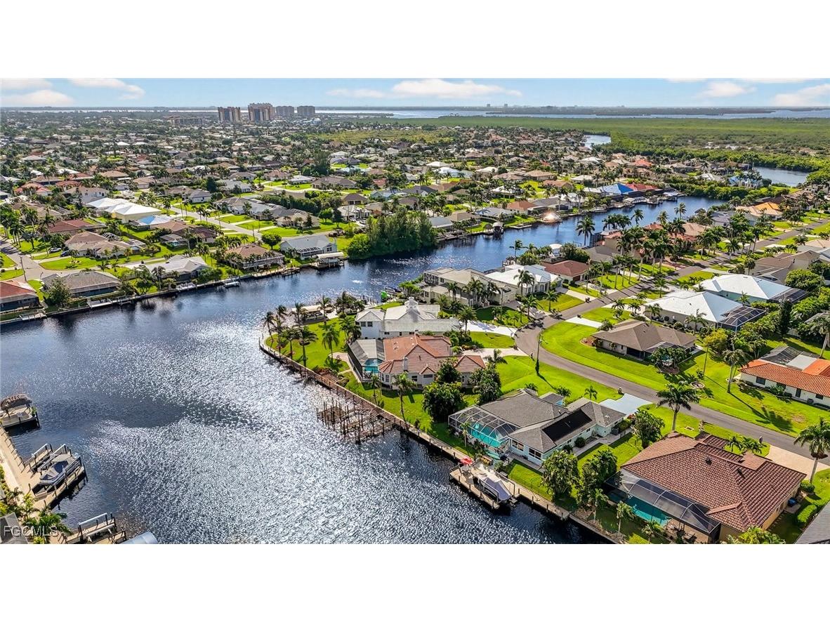 2505 SW 53rd Terrace Cape Coral FL 33914 2025013782 image42
