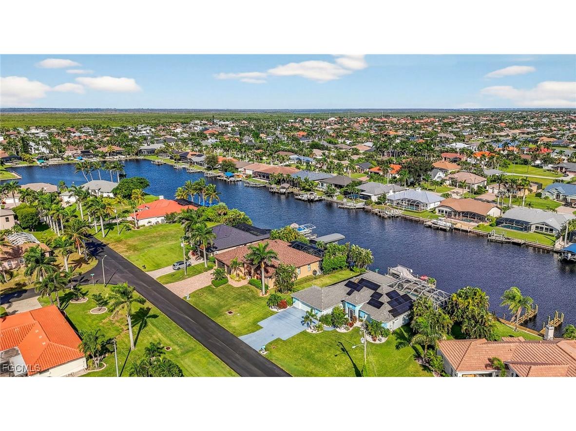 2505 SW 53rd Terrace Cape Coral FL 33914 2025013782 image44